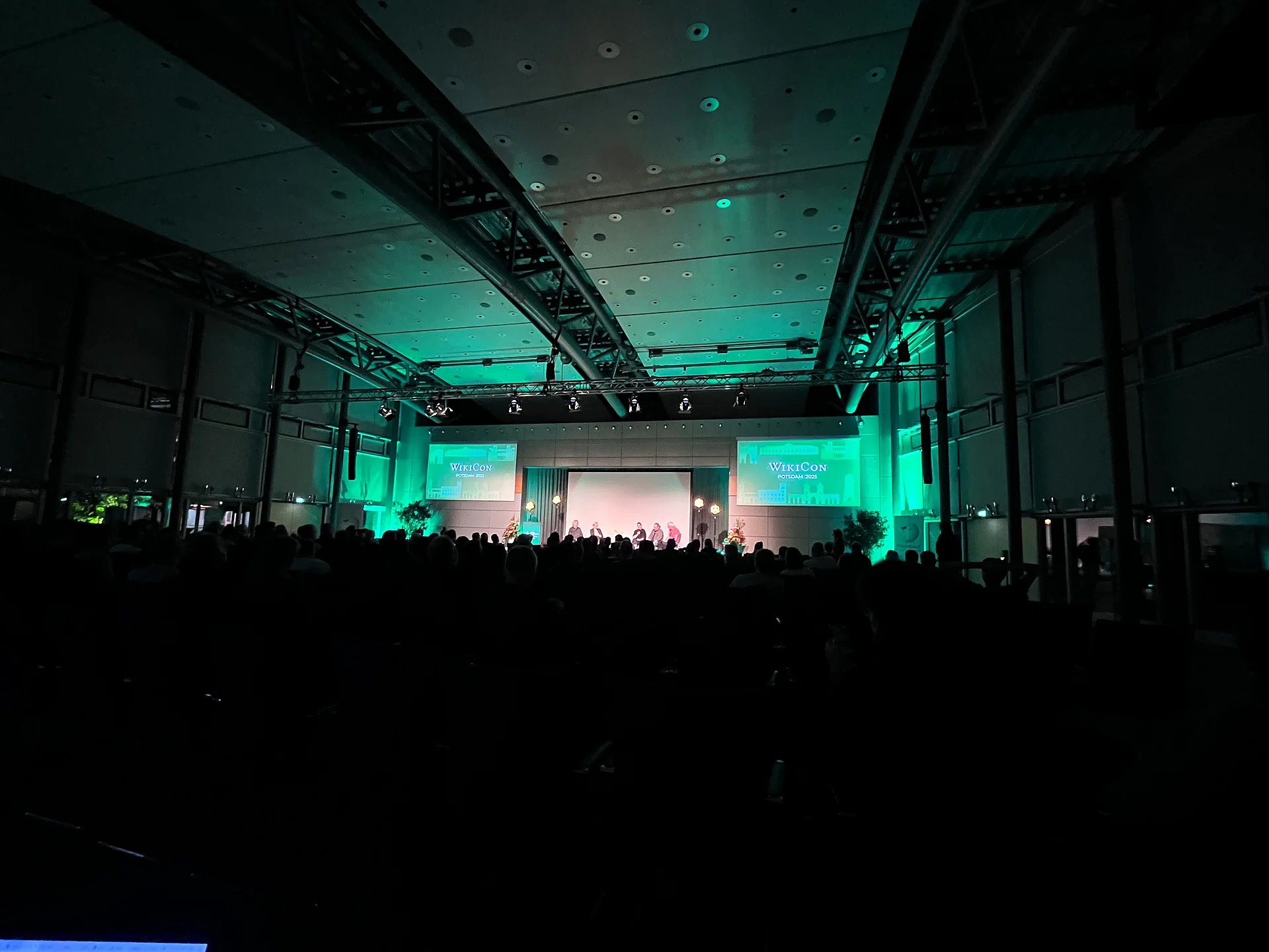 Konferenzsaal der WikiCon